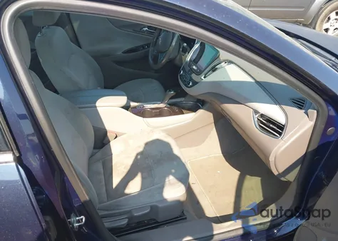 2017 Chevrolet Malibu Hybrid z USA, uszkodzony, nr VIN 1G1ZJ5SU1HF180771